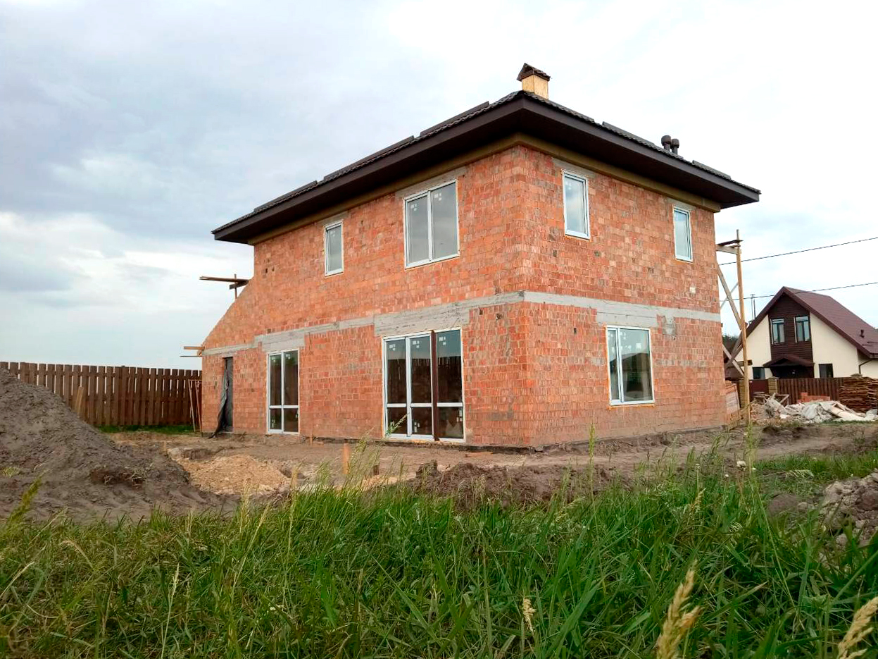 Продажа частных домов Ирпень. Купить дом с участком в Ирпене, дома в коттеджном городке под Киевом