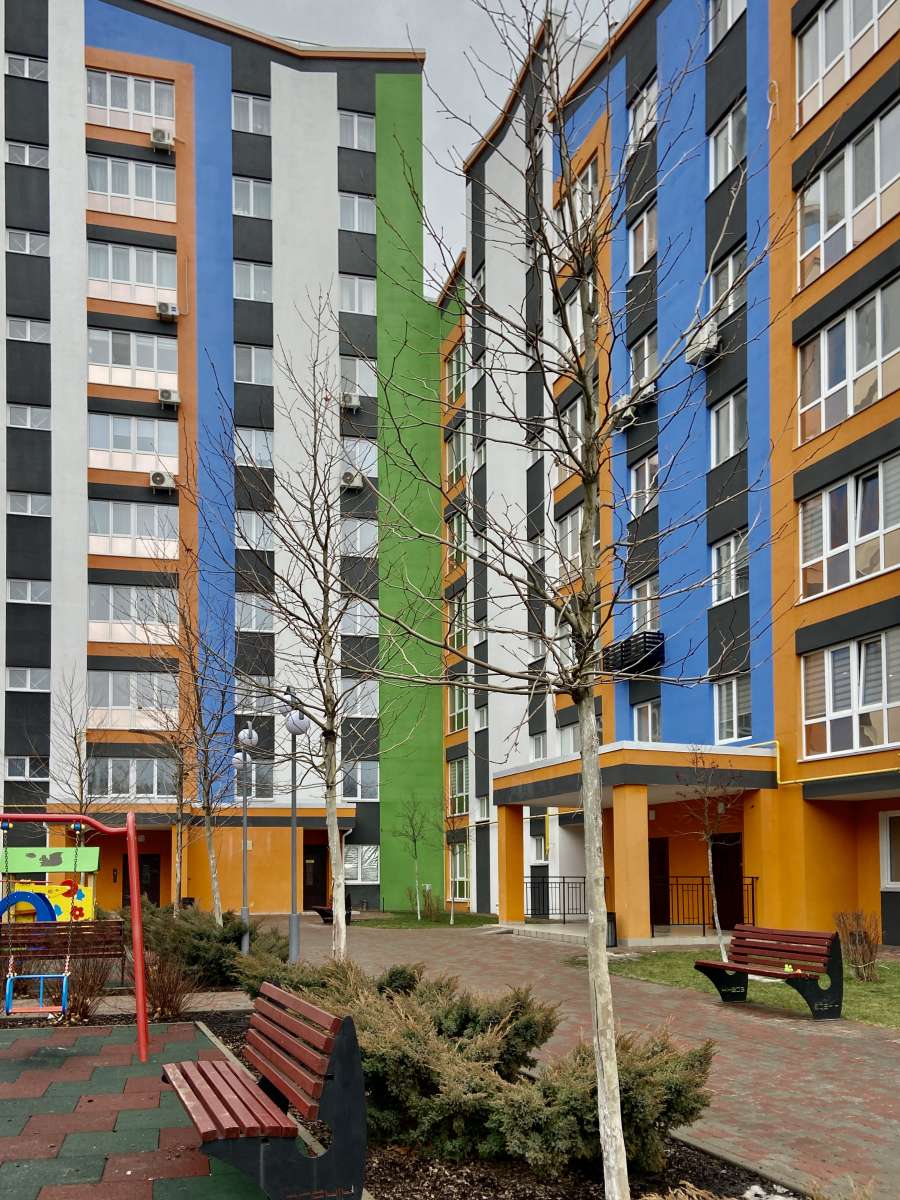 Продажа 1 однокомнатная квартира с начальным ремонтом под Киевом. Агентство недвижимости