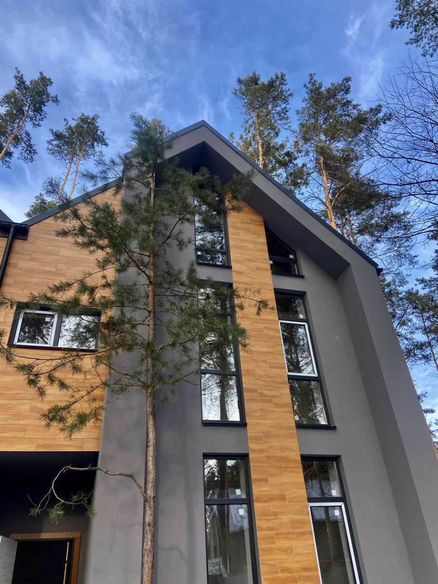 Продажа дуплекс в лесной части Бучи. Агентство недвижимости