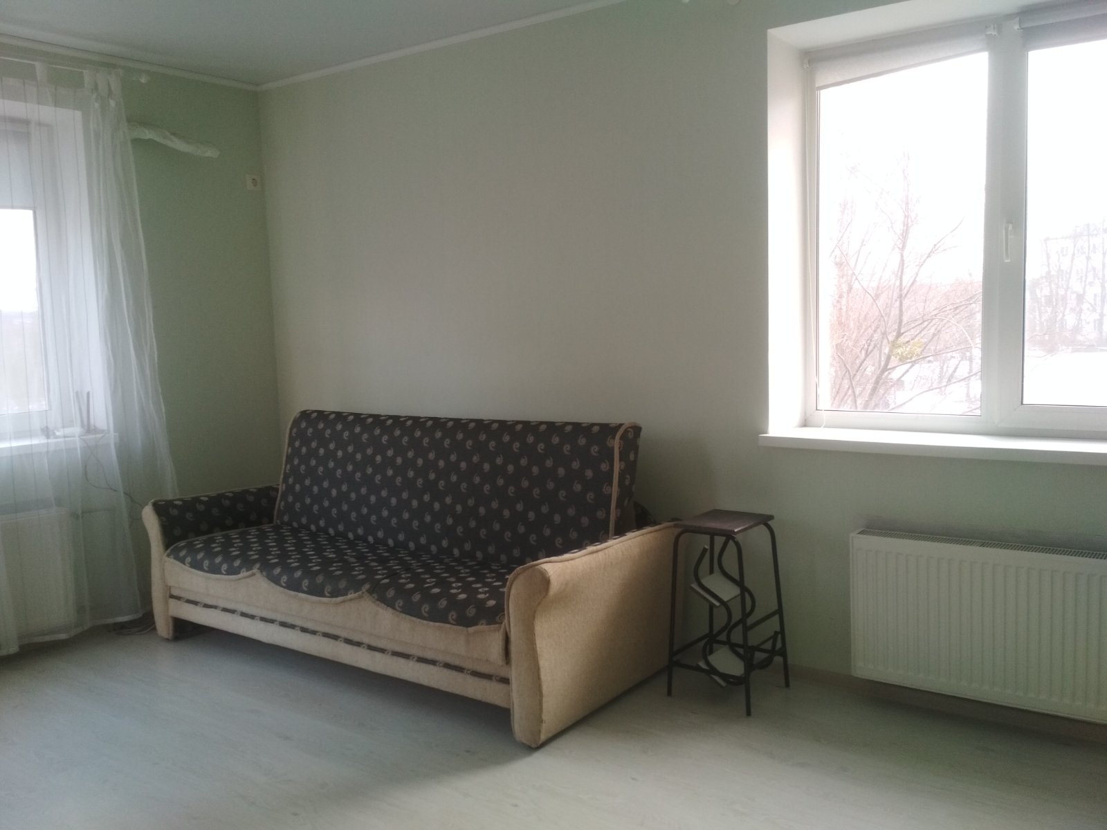 Продажа 1 однокомнатная квартира в центре Гостомеля с ремонтом. Агентство недвижимости