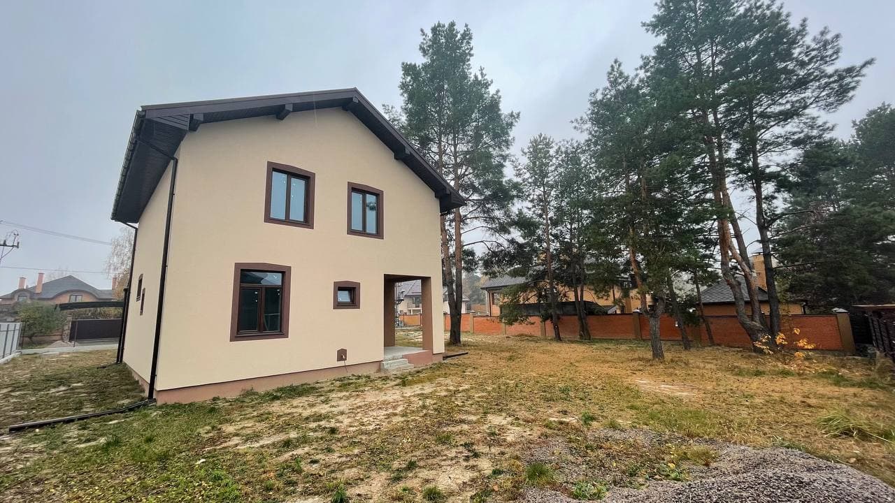 Продажа отдельно стоящий дом село Гореничи Киевская область. Агентство недвижимости