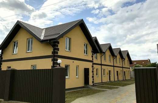 Купить Таунхаус Монтевиль Святопетровское. Продажа домов в таунхаусах