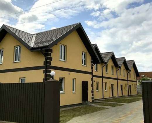 Купить Таунхаус Монтевиль Святопетровское. Продажа домов в таунхаусах