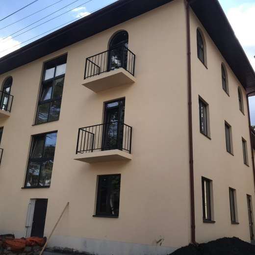 Продажа 2 двухкомнатная квартира в клубном доме возле парка с озером Ворзель. Агентство недвижимости