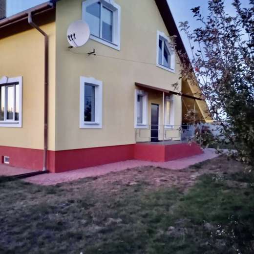 Продажа дом с ремонтом, мебелью и участком земли 15 соток. Агентство недвижимости