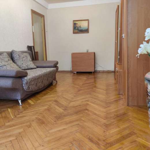 Продажа 2 двухкомнатная квартира с мебелью и техникой улица Новое Шоссе центр Буча. Агентство недвижимости