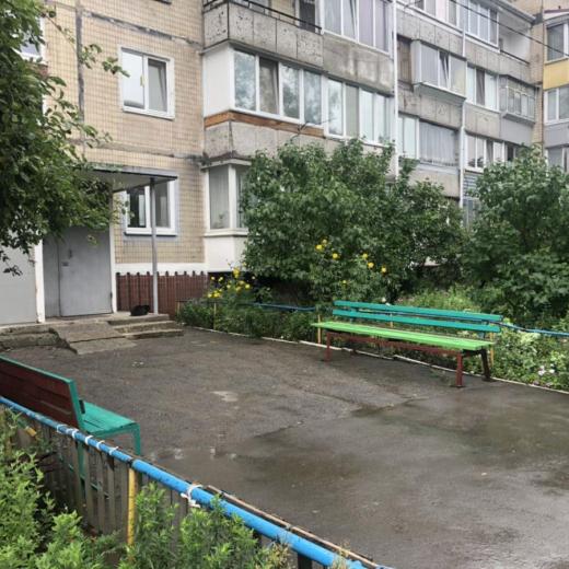 Продажа трехкомнатная квартира в хорошем состоянии в селе Софиевская Борщаговка. Агентство недвижимости