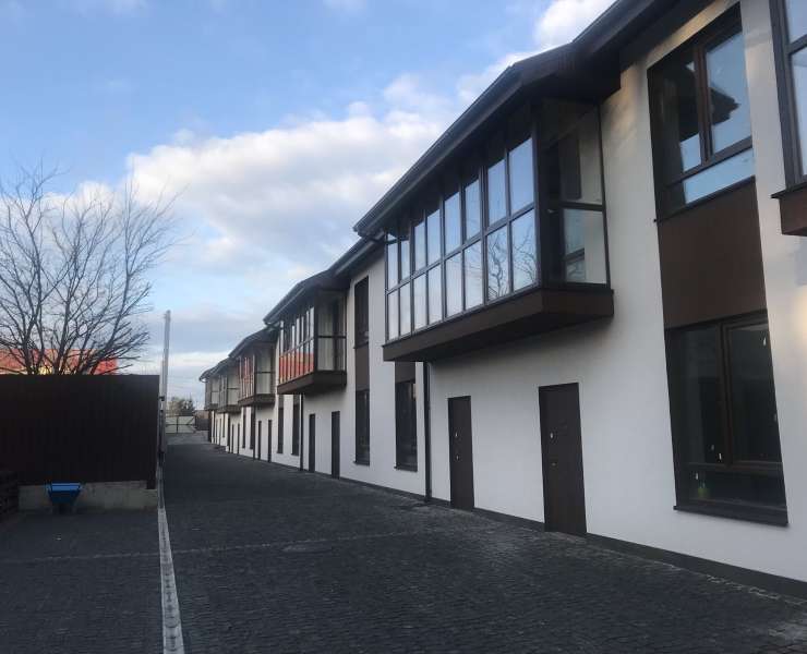 Продажа таунхаус в закрытом городке Garden House с выходом в лес Гостомель. Агентство недвижимости