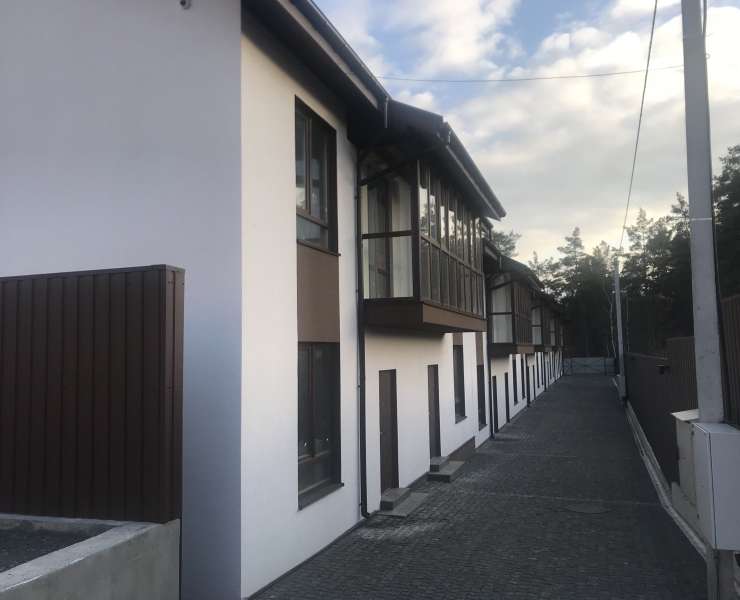 Продажа таунхаус в закрытом городке Garden House с выходом в лес Гостомель. Агентство недвижимости