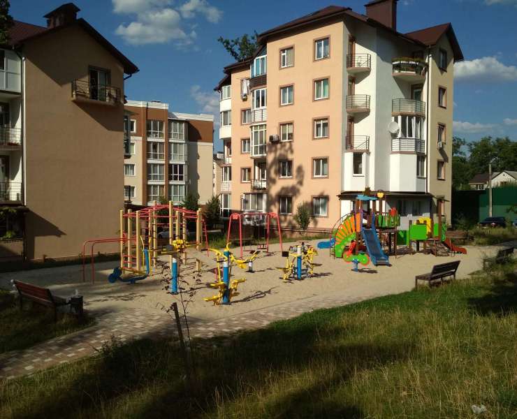 Продажа большая 2 двухкомнатная квартира с ремонтом и мебелью ЖК Джерело Ирпень. Агентство недвижимости