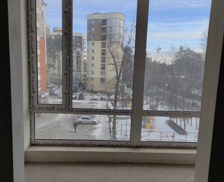 Продажа 1 однокомнатная квартира в заселенном доме ЖК Лемонграсс улица Тургеневская Ирпень. Агентство недвижимости