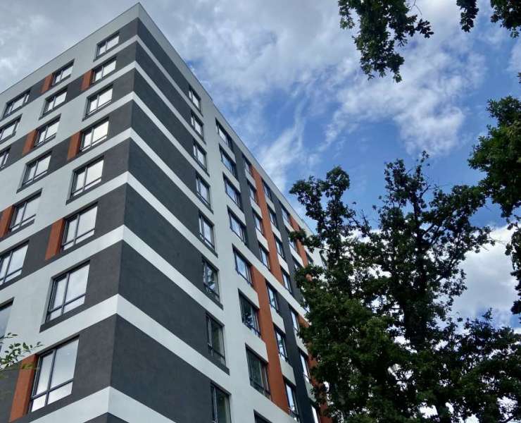 Продажа 2 двухкомнатная квартира в ЖК Новые Метры Center центр города Ирпень. Агентство недвижимости