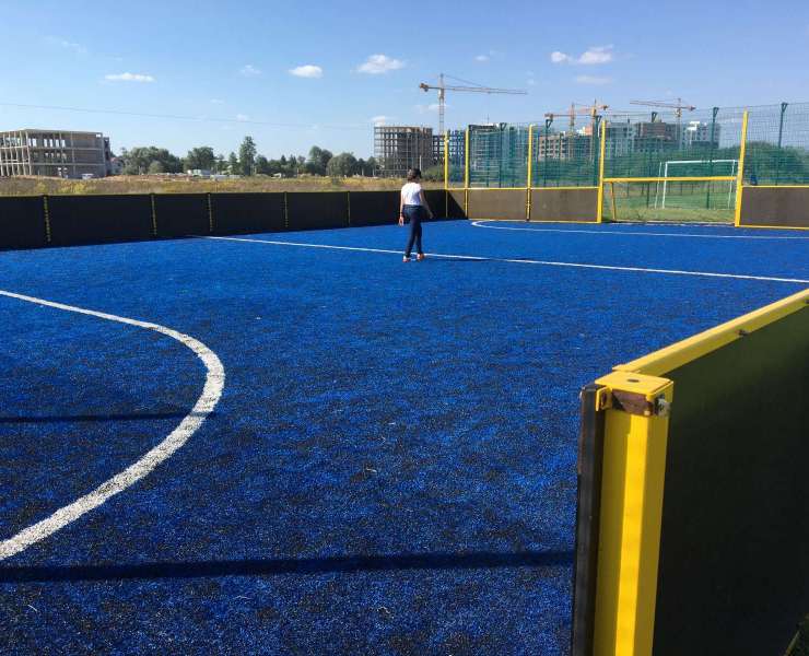 Продажа 1 однокомнатная квартира с лоджией на 8 этаже кирпичного дома. Агентство недвижимости
