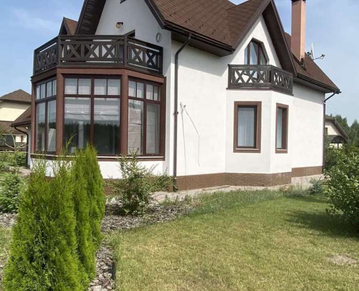 Продажа дома с ремонтом в закрытом коттеджном городке в Нижней Дубечне. Агентство недвижимости