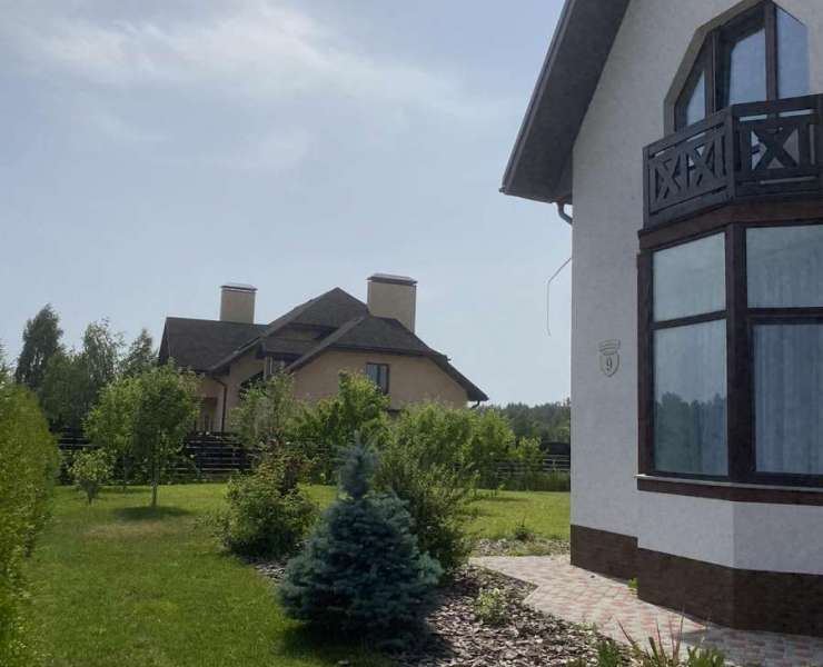Продажа дома с ремонтом в закрытом коттеджном городке в Нижней Дубечне. Агентство недвижимости