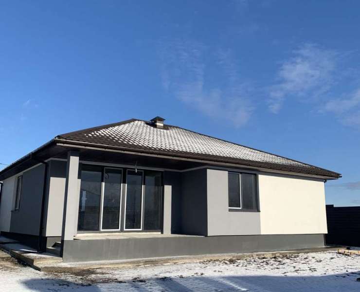 Продажа новый дом с максимальной отделкой и участоком 5 соток в Гостомеле. Агентство недвижимости