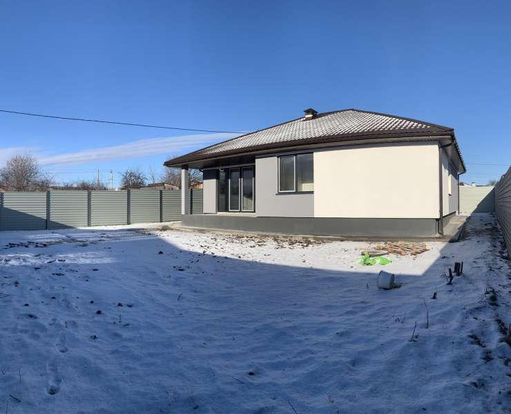 Продажа новый дом с максимальной отделкой и участоком 5 соток в Гостомеле. Агентство недвижимости