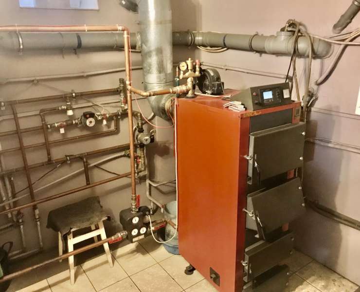 Продажа дом с ремонтом, мебелью и участком земли 15 соток. Агентство недвижимости