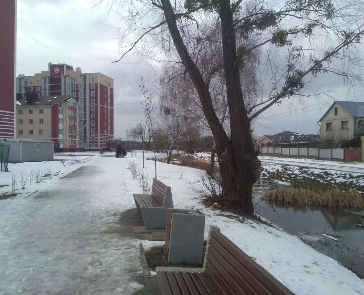 Продажа 1 однокомнатная квартира в центре Гостомеля с ремонтом. Агентство недвижимости