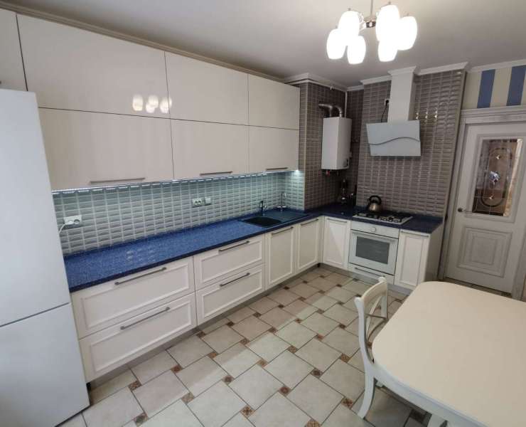 Продажа 2 двухкомнатная квартира в ЖК Рич Таун Буча. Агентство недвижимости