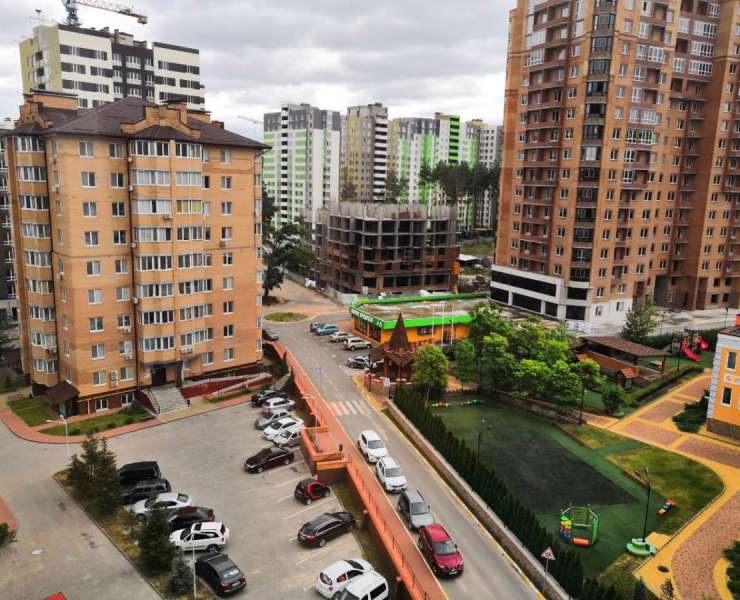 Продажа 1 однокомнатная квартира Ирпень с ремонтом ЖК Суворов. Агентство недвижимости
