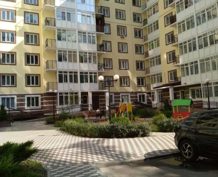 Продажа большая шикарная 2 двухкомнатная квартира рядом с Бучанским парком Буча. Агентство недвижимости