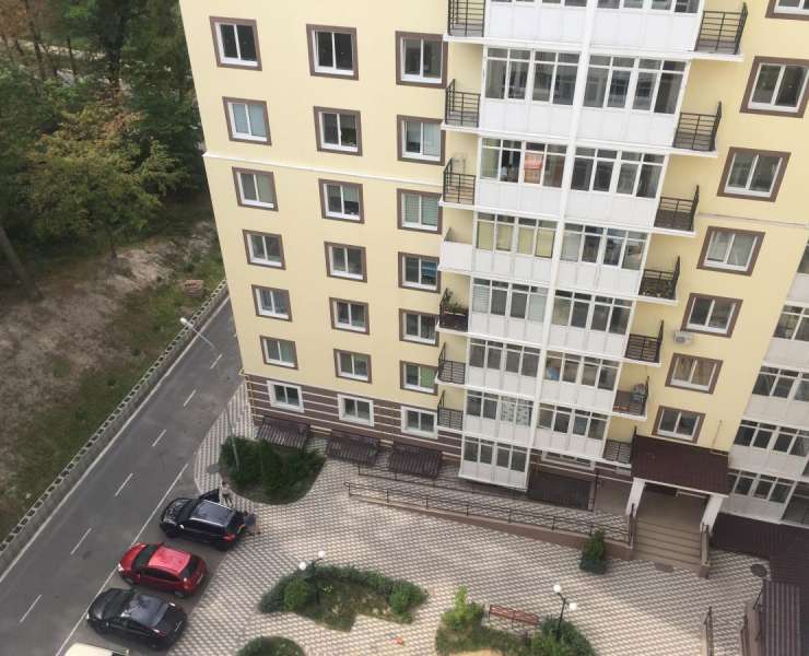 Продажа большая шикарная 2 двухкомнатная квартира рядом с Бучанским парком Буча. Агентство недвижимости