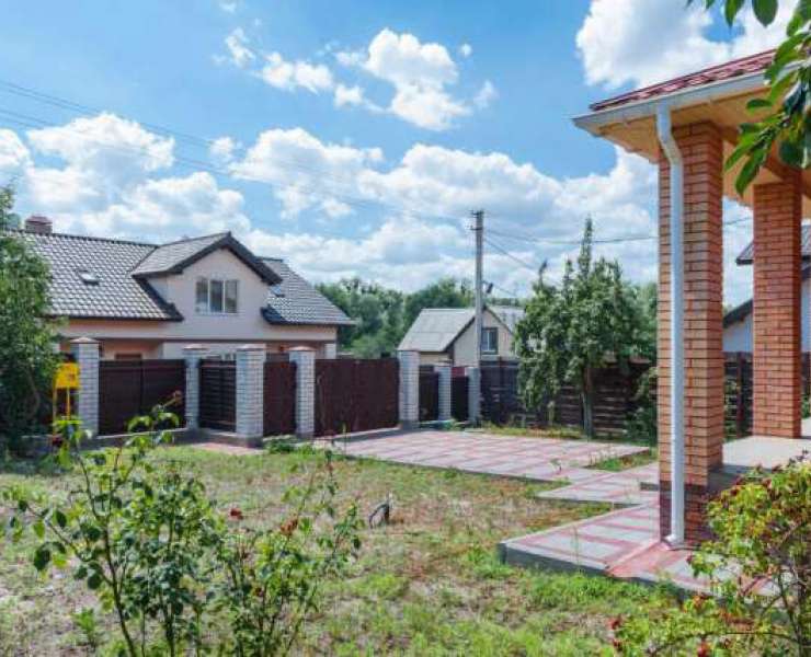 Продажа частного дома с ремонтом в центре города Буча. Агентство недвижимости