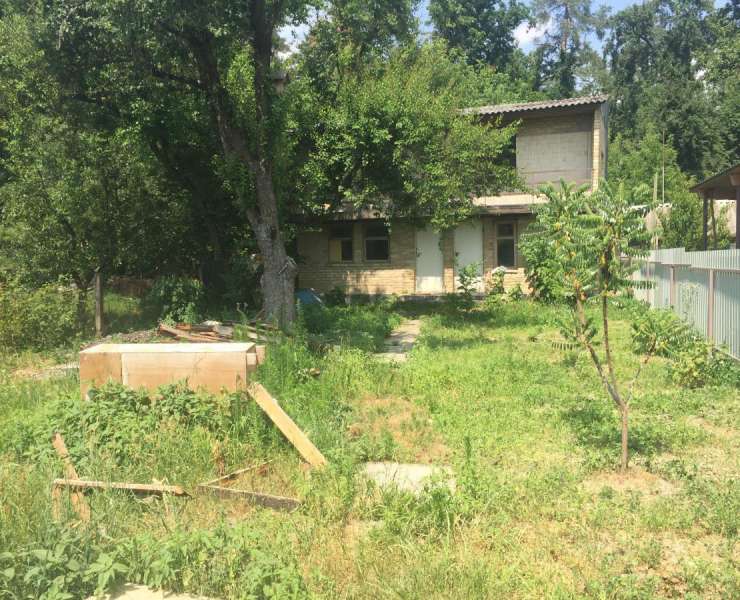 Продажа частный дом и летняя кухня на участке 6 соток в Ворзеле. Агентство недвижимости