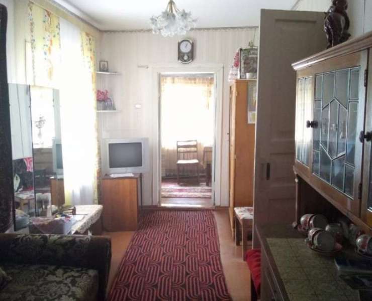 Продажа частный дом с 12 сотками земли в селе Романовка. Агентство недвижимости