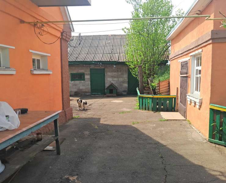 Продажа частный дом с участком 33 сотками в селе Бабинцы Бородянка. Агентство недвижимости