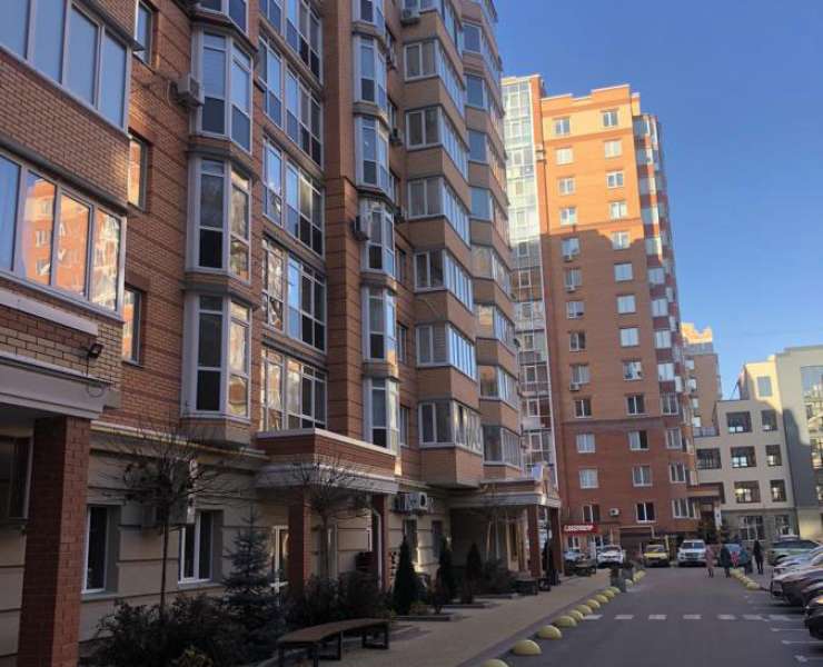 Продажа четырехкомнатный пентхаус с чистовым наполнением и двумя террасами в подарок ЖК Карат улица Университетская Ирпень. Агентство недвижимости