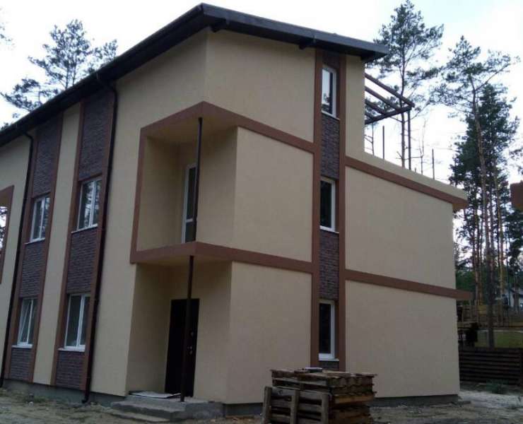 Продажа дом дуплекс с террасой и видом на сосны в Гостомеле. Агентство недвижимости