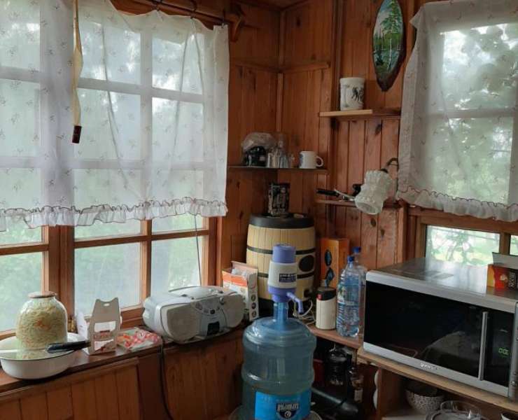 Продажа двухэтажный дом по Житомирской трассе рядом озера и лес село Гореничи. Агентство недвижимости