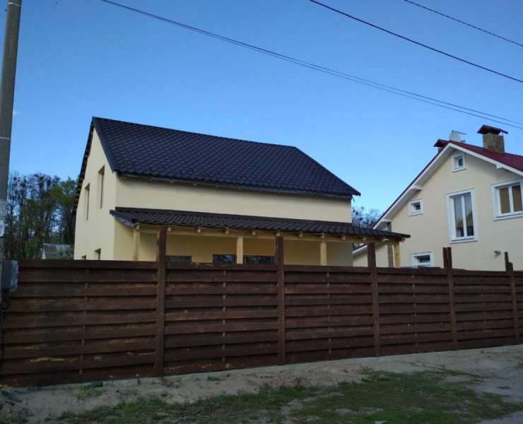 Продажа двухэтажный дом с 6 сотками земли в Ворзеле. Агентство недвижимости