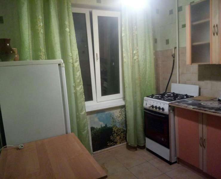 Продажа 2 двухкомнатная квартира Борщаговка улица Булгакова Киев. Агентство недвижимости