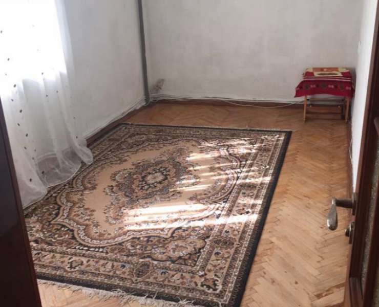 Продажа 2 двухкомнатная квартира с хорошим ремонтом в городе Буча. Агентство недвижимости