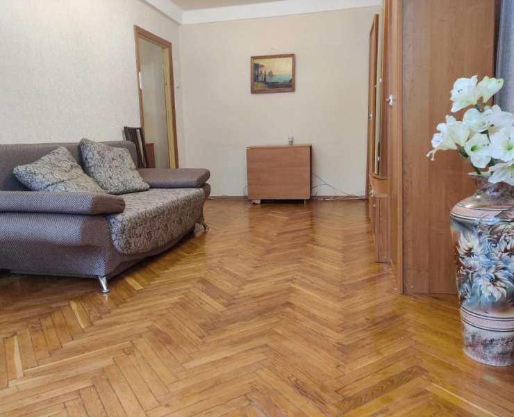Продажа 2 двухкомнатная квартира с мебелью и техникой улица Новое Шоссе центр Буча. Агентство недвижимости