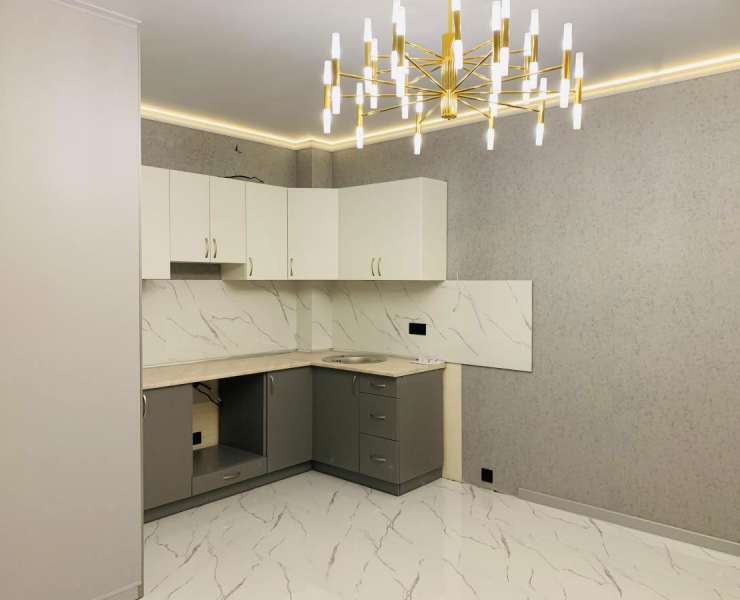 Продажа 2 двухкомнатная квартира с просторной кухней-гостиной и ремонтом ЖК Green Side улица Университетская Ирпень. Агентство недвижимости