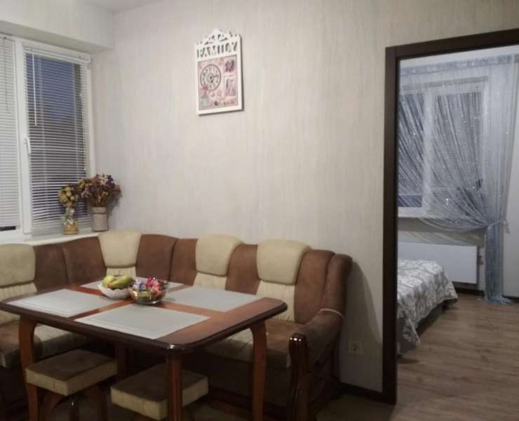 Продажа 2 двухкомнатная квартира с ремонтом и мебелью возле Центрального парка улица Лесная Ирпень. Агентство недвижимости