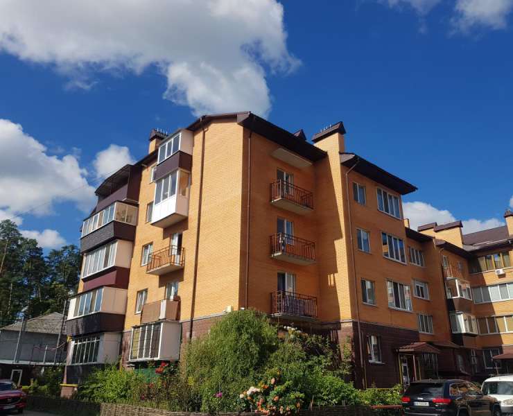 Продажа 2 двухкомнатная квартира с ремонтом мебелью и техникой улица Декабристов Ворзель. Агентство недвижимости