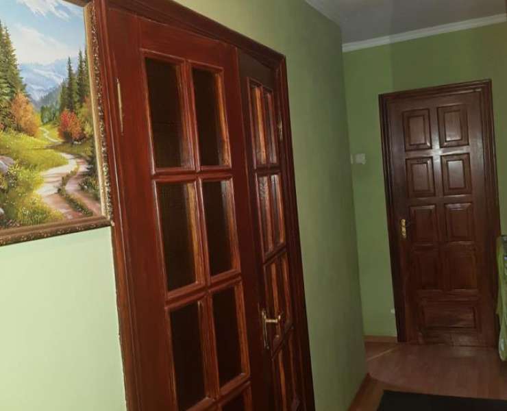 Продажа 2 двухкомнатная квартира с видом на центральную площадь улица Шевченко Ирпень. Агентство недвижимости
