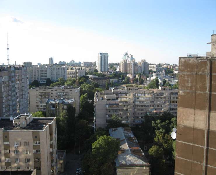 Продажа 2 двухкомнатная видовая квартира в центре столицы улица Черновола Киев. Агентство недвижимости