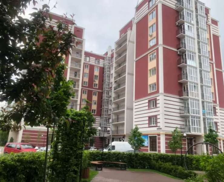 Продажа готовая 2 двухкомнатная квартира в ЖК Покровский улица Свято-Покровская Гостомель. Агентство недвижимости