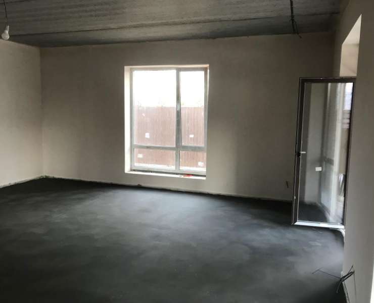 Продажа готовый двухэтажный дом с крытой террасой в центре Бучи. Агентство недвижимости