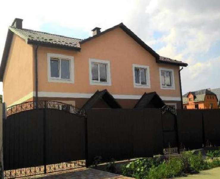 Продажа новый дом дуплекс в центральной части Бучи. Агентство недвижимости