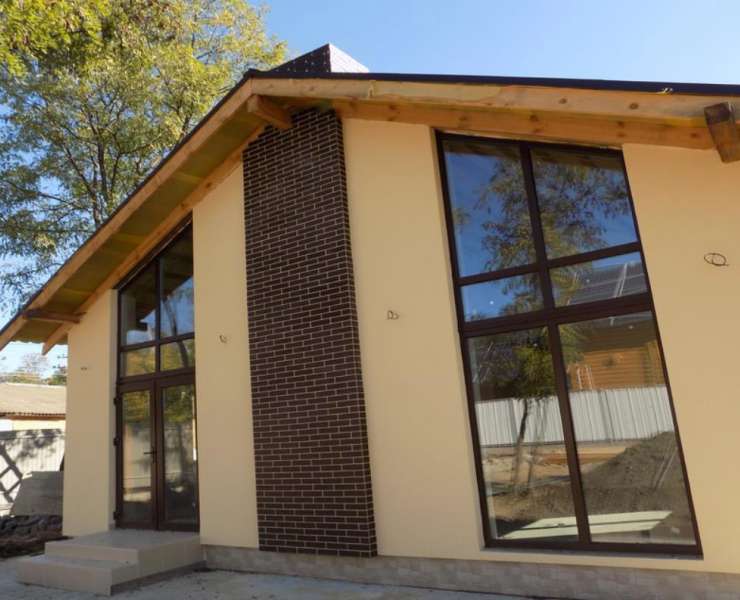 Продажа одноэтажный большой загородный дом в поселке Гореничи. Агентство недвижимости
