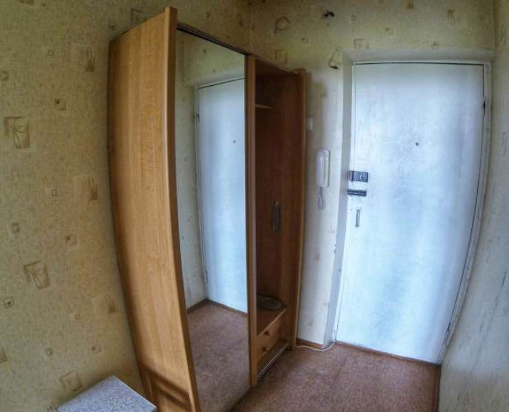 Продажа однокомнатная квартира на Никольской Борщаговке возле парка Потапова в Киеве. Агентство недвижимости