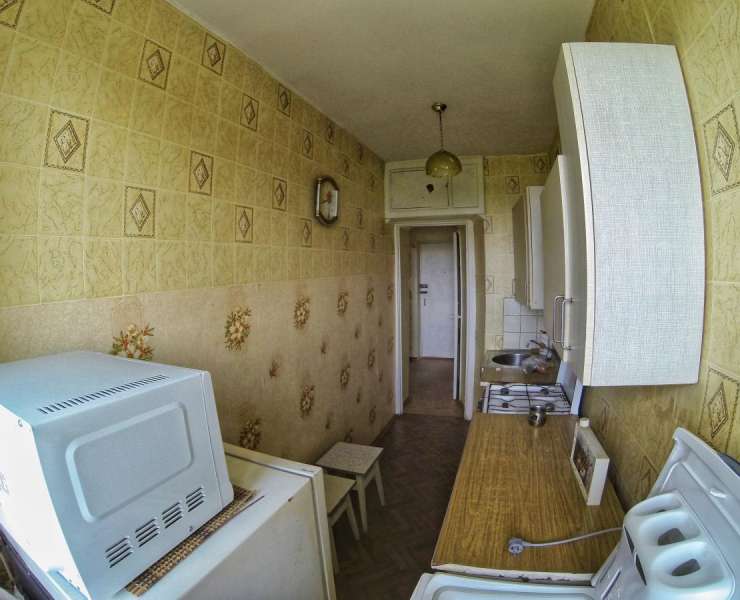 Продажа однокомнатная квартира на Никольской Борщаговке возле парка Потапова в Киеве. Агентство недвижимости