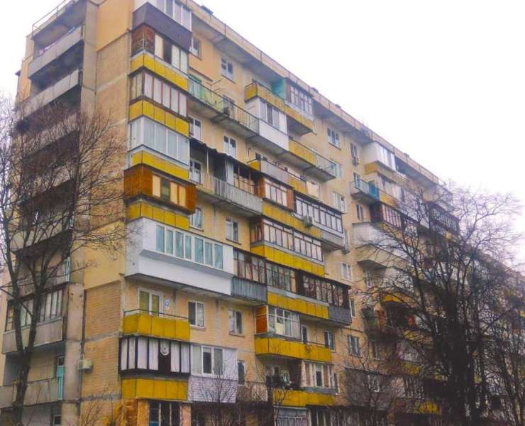Продажа 1 однокомнатная квартира на Виноградаре Межевой переулок Ветряные горы Киев. Агентство недвижимости